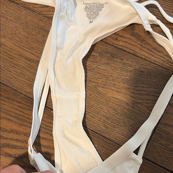Lovers and friends White Bikini Set - Picture 5 of 8
